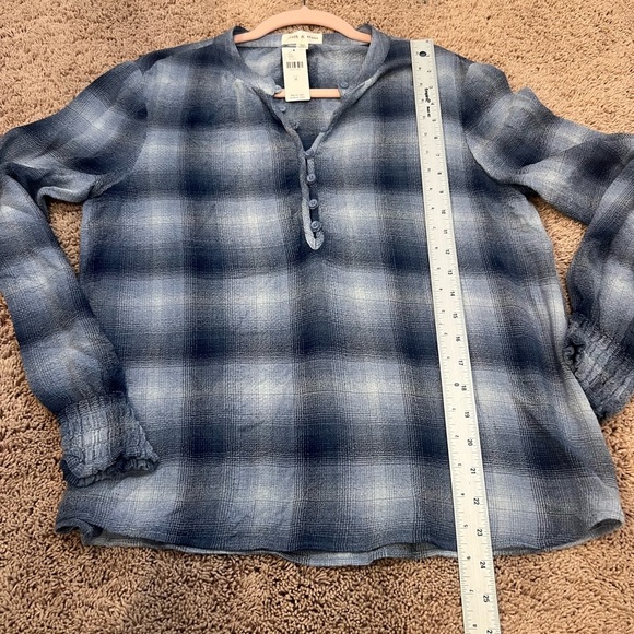 NWT new Anthropologie cloth & stone long sleeve Henley top blue plaid medium - Picture 13 of 16